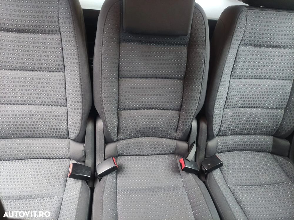 Volkswagen Touran 1.9 TDI - 6