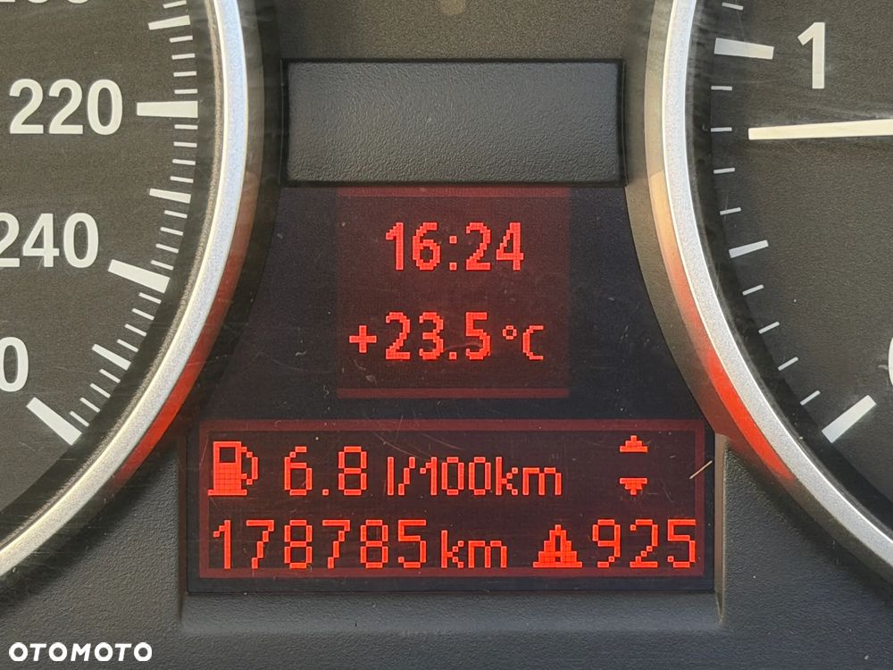 BMW Seria 3 320d - 10