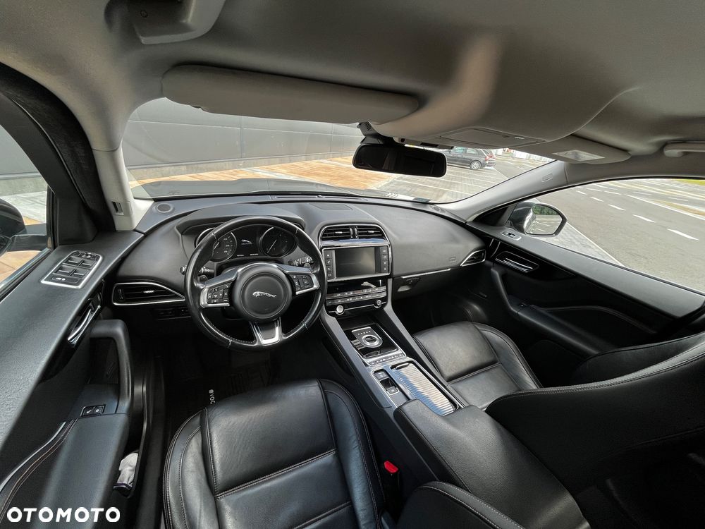 Jaguar F-Pace 2.0 i4D AWD Prestige - 20