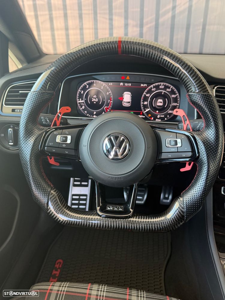 VW Golf 2.0 TSI GTI DSG Performance - 16