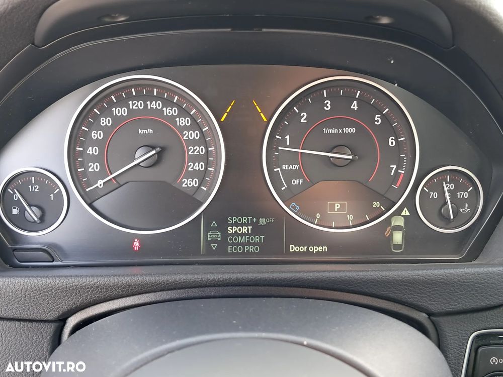 BMW Seria 3 330i xDrive AT M Sport - 13