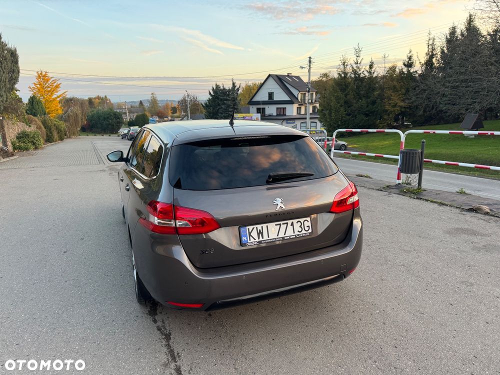 Peugeot 308 1.2 PureTech Allure S&S EAT6 - 7