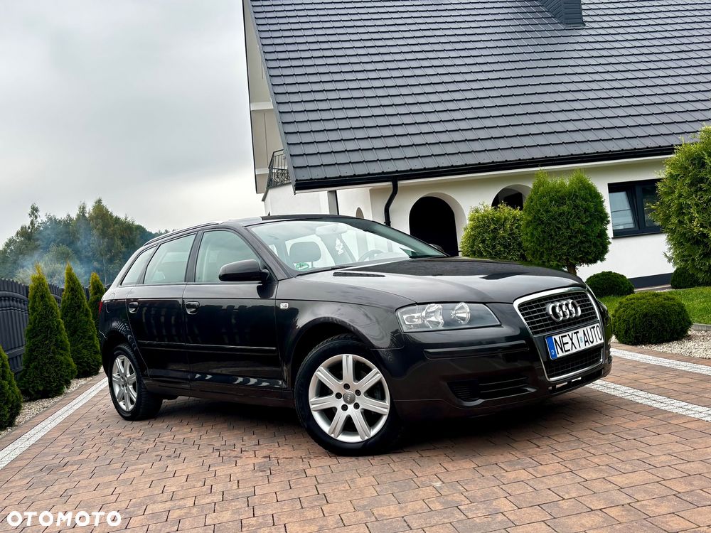 Audi A3 Sportback - 4