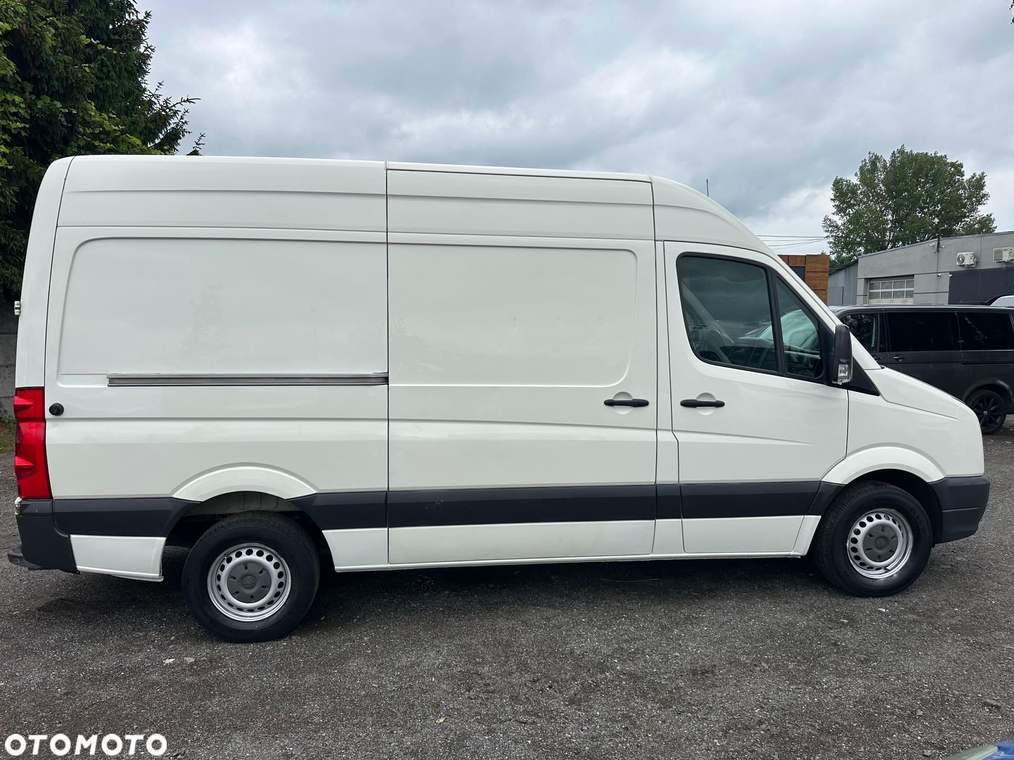 Volkswagen Crafter 2.5tdi 136ps 2010r L2H2 klima - 8