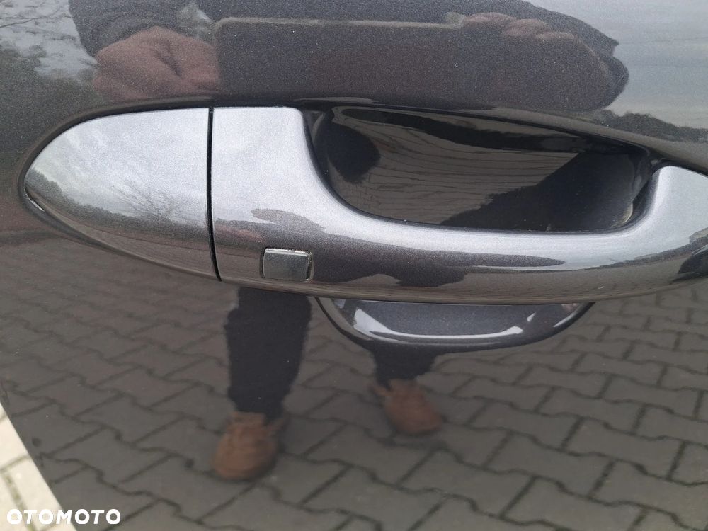 Kia Ceed 1.6 CRDi 128 Platinum Edition - 32