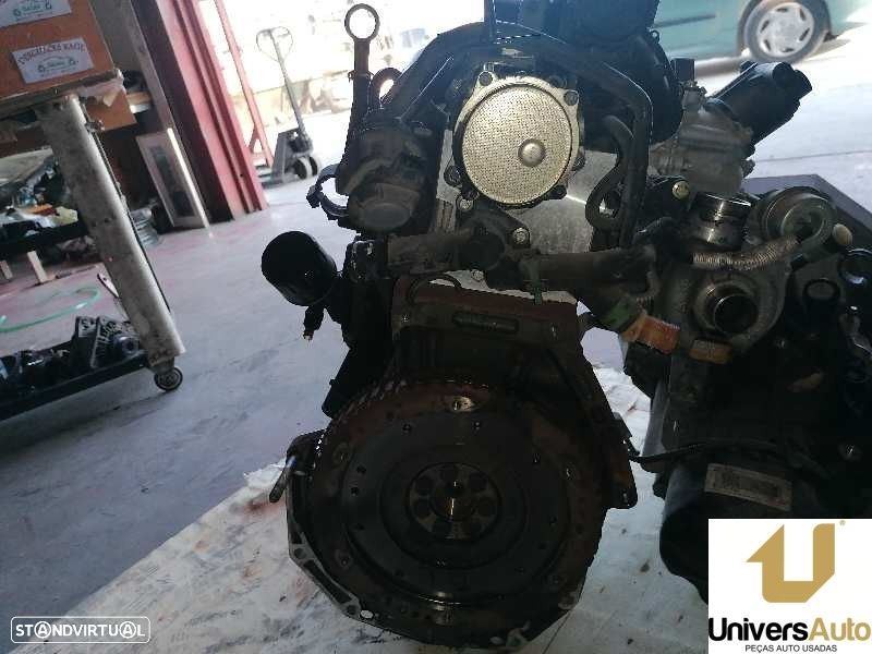 MOTOR COMPLETO RENAULT MEGANE II 2004 -K9K724 - 6