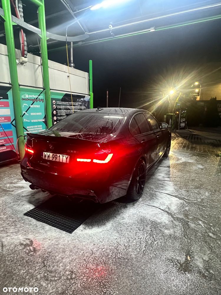BMW Seria 3 335i - 9