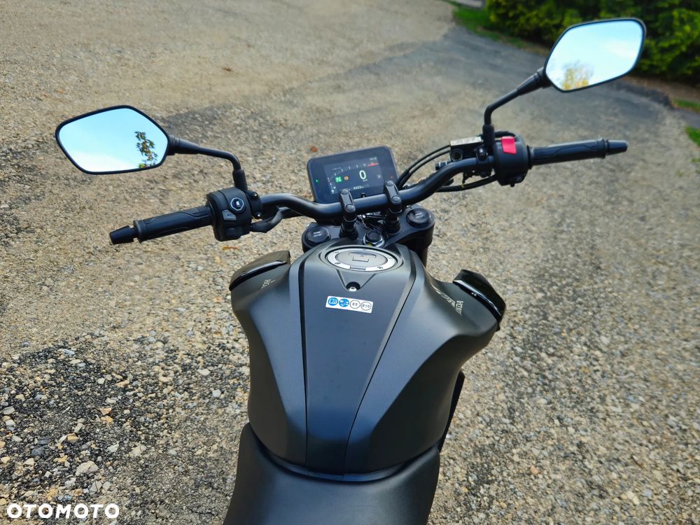 Honda CB - 9