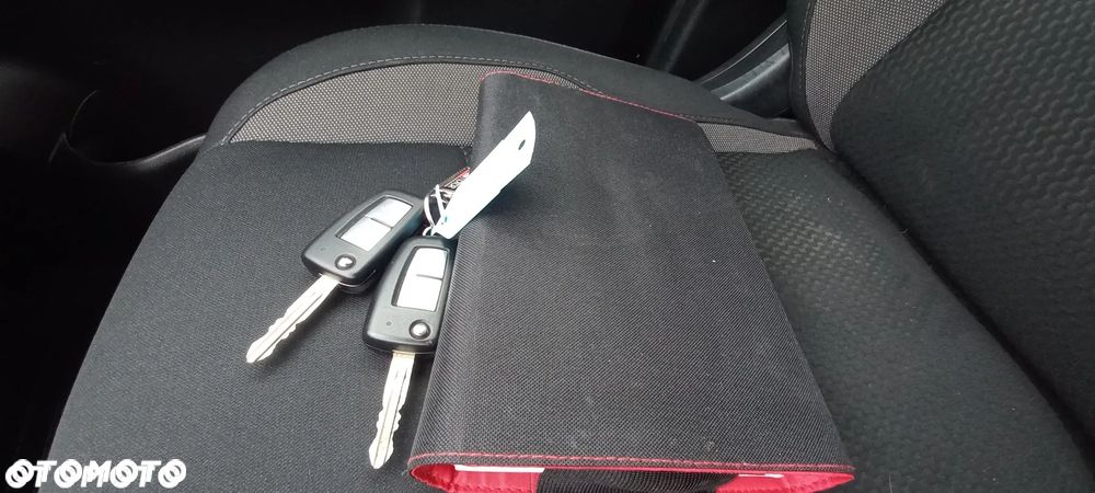 Nissan Qashqai 1.3 DIG-T MHEV N-Connecta - 23