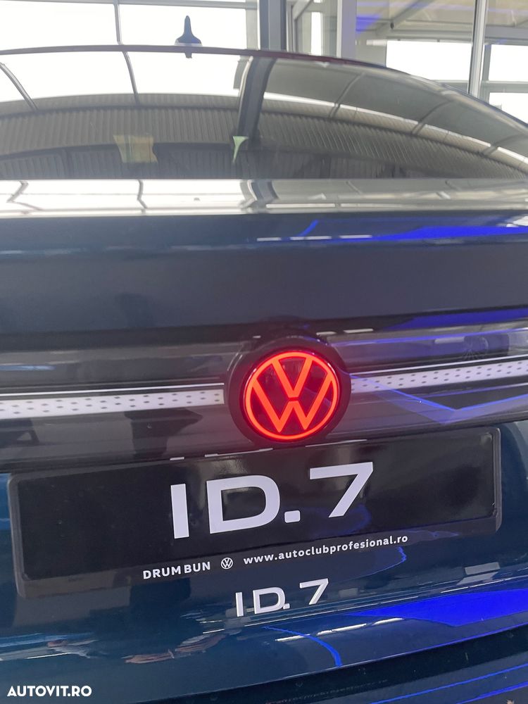 Volkswagen ID.7 77 kWh Pro - 6
