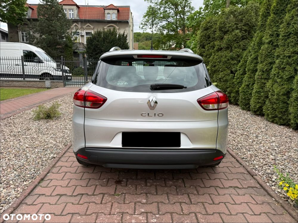 Renault Clio 1.2 16V 75 Experience - 8