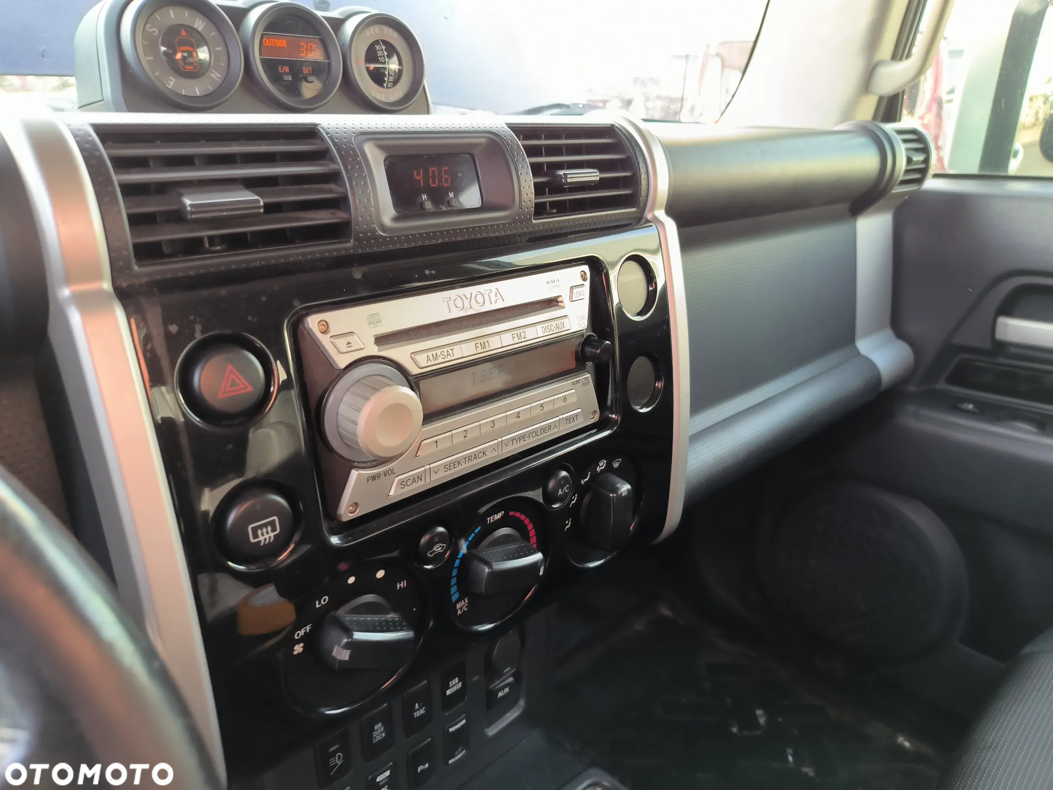 Toyota Fj Cruiser 4.0 V6 2007 auto na części 692106889 maska zderzak fotele silnik skrzynia reduktor felgi most dach drzwi cały przód silnik - 6