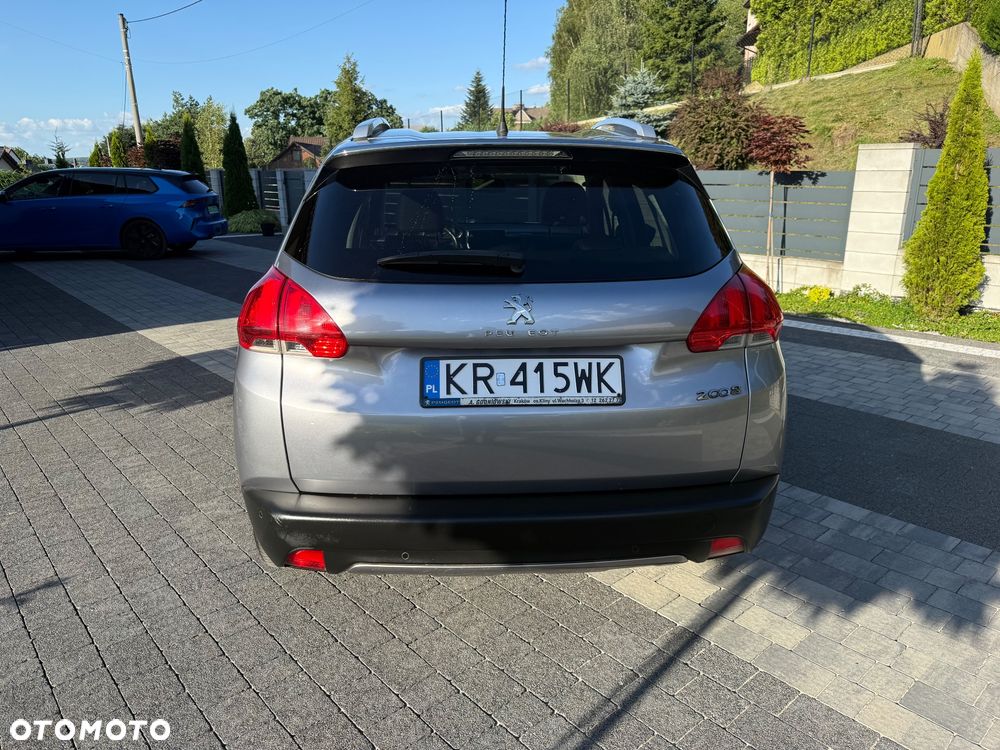 Peugeot 2008 1.6 VTi Allure - 12