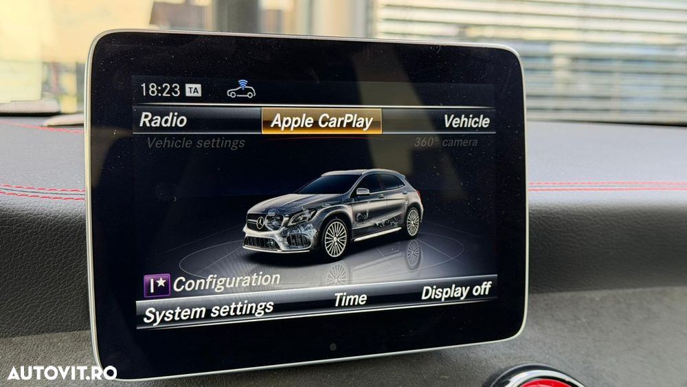 Mercedes-Benz GLA - 21