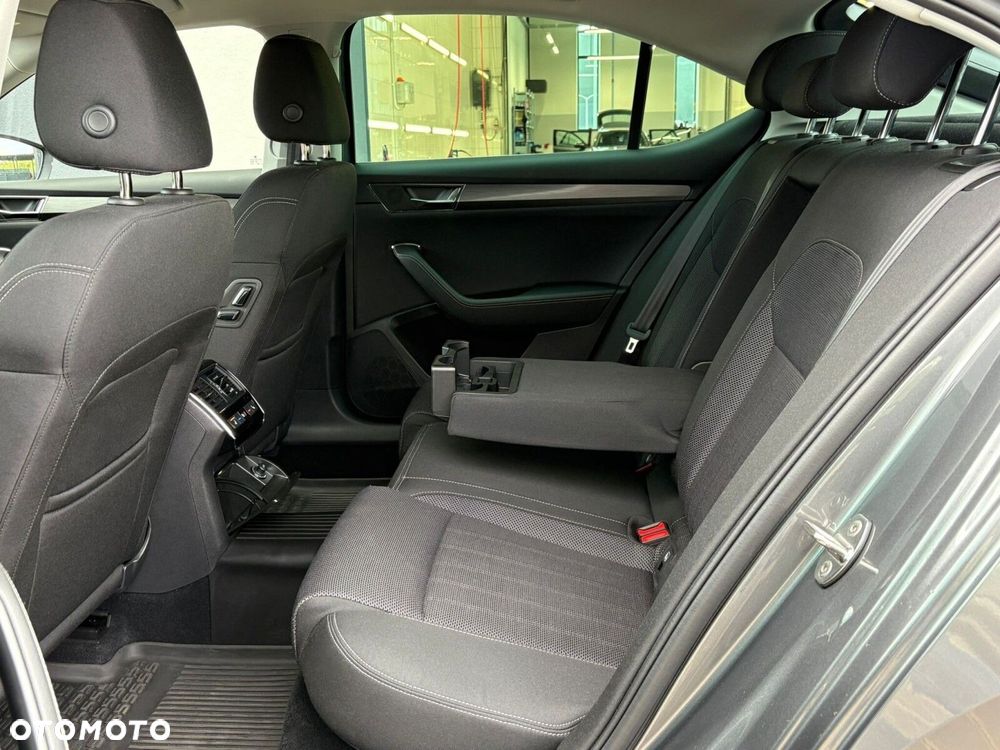 Skoda Superb 2.0 TSI Style DSG - 14