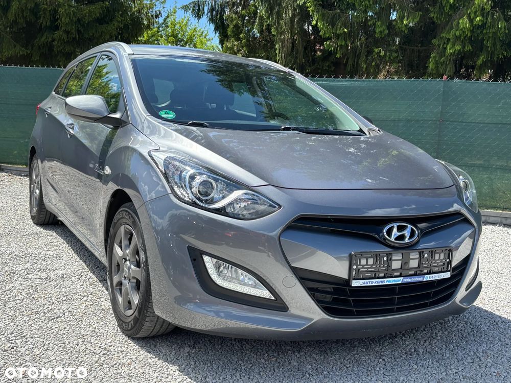 Hyundai i30 i30cw 1.4 CRDi Advantage - 1