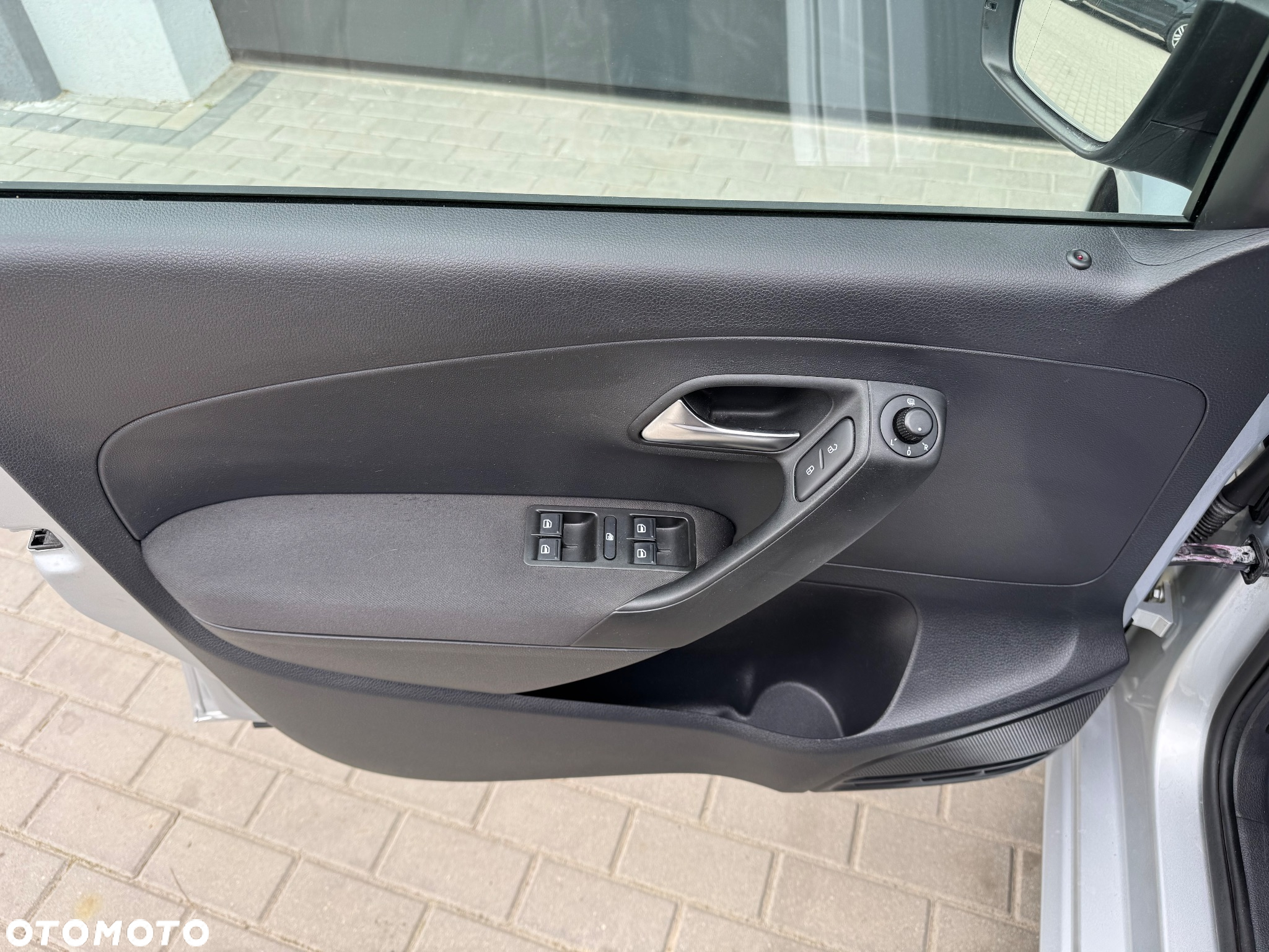Volkswagen Polo 1.2 Style - 19