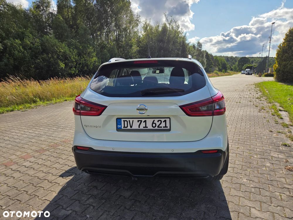 Nissan Qashqai 1.3 DIG-T N-Connecta - 8