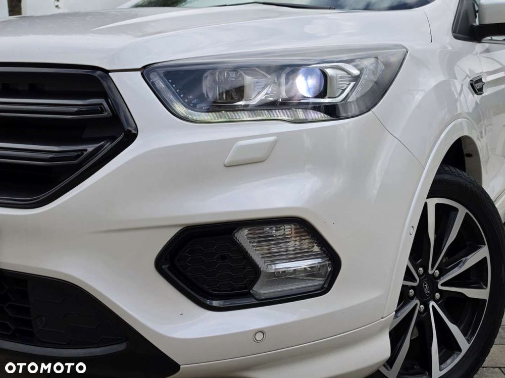 Ford Kuga - 13