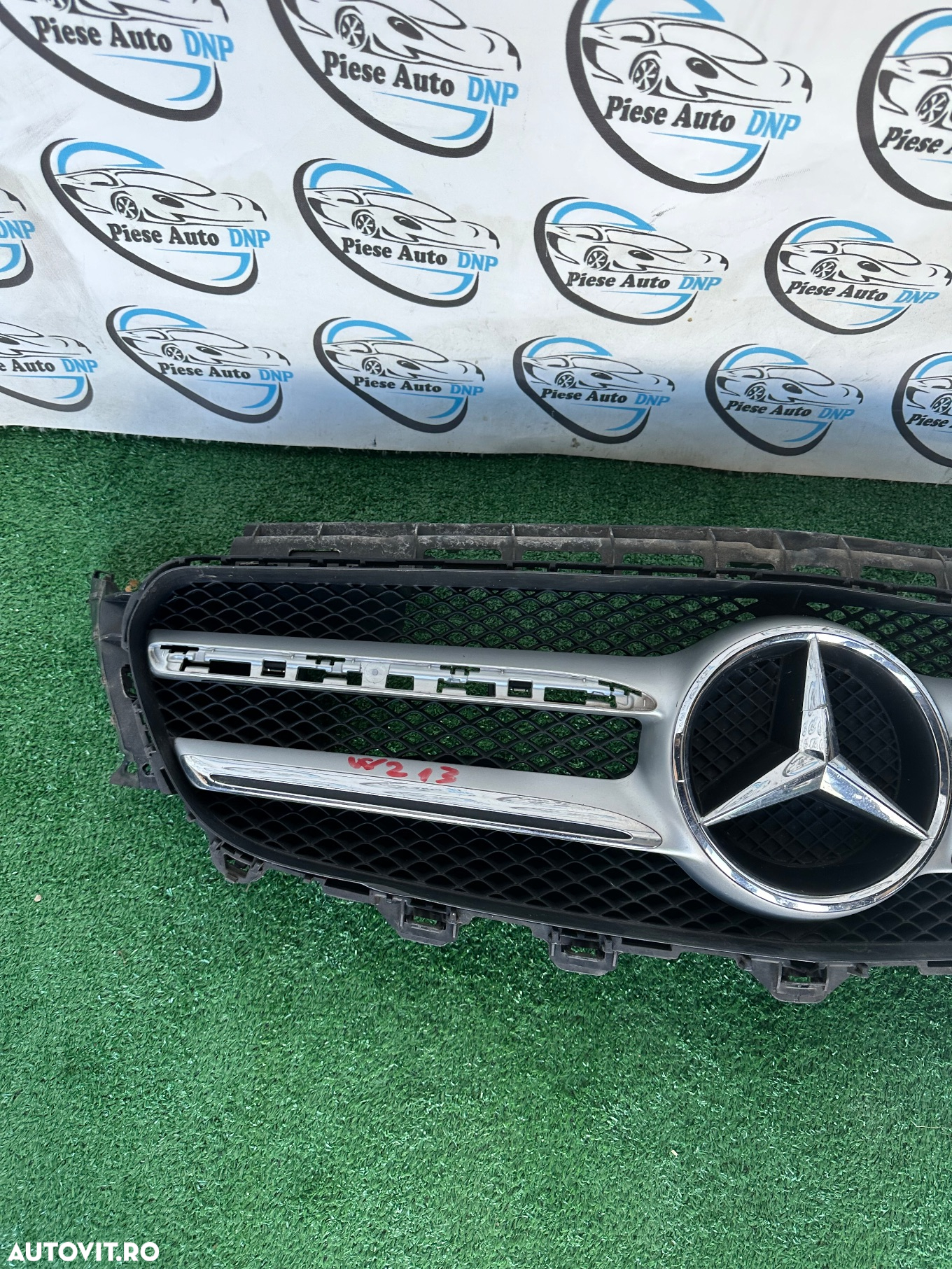 Grila bara fata Mercedes E class W213 - 3