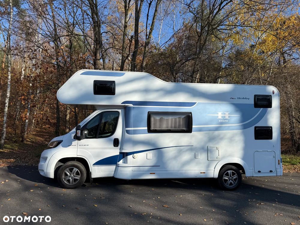 Hobby Kamper,camper I właściciel garażowany 6-osób - 2