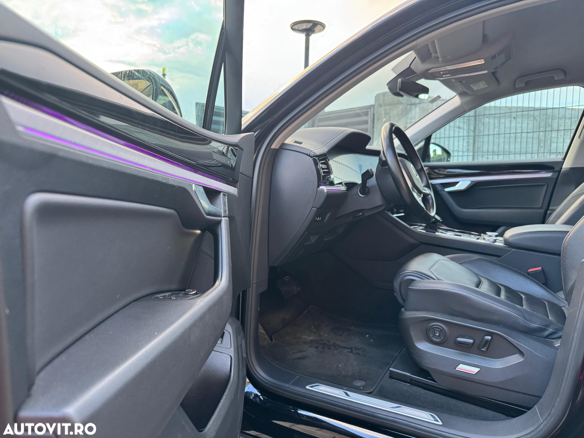 Volkswagen Touareg V6 TDI Atmosphere - 13