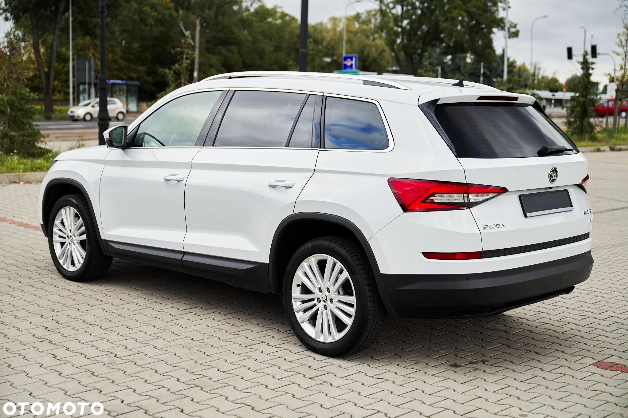 Skoda Kodiaq 2.0 TDI 4x4 Business DSG - 8