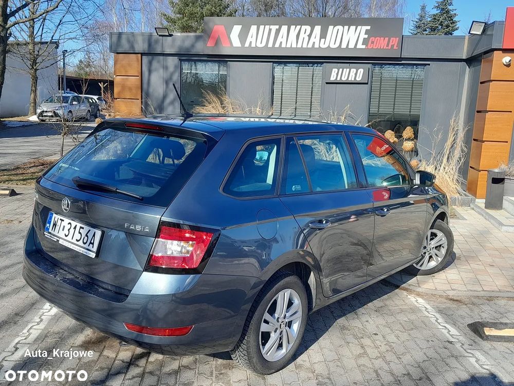 Skoda Fabia 1.0 TSI Ambition - 4