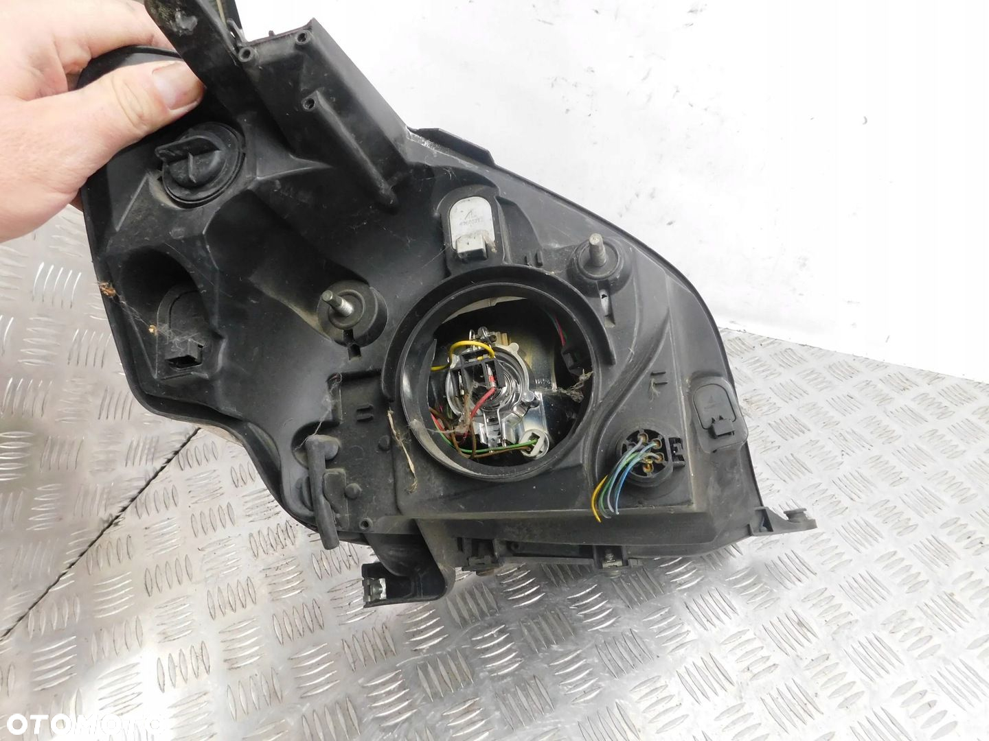 REFLEKTOR LAMPA LEWA NEMO FIORINO QUBO - 5
