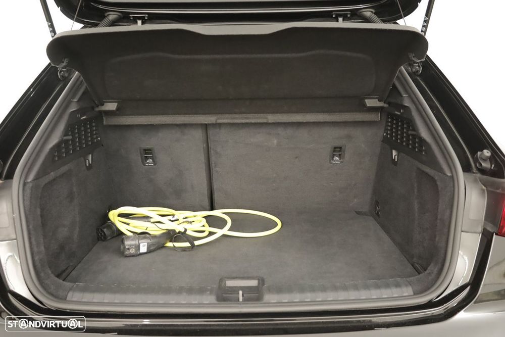 Audi A3 Sportback 45 TFSIe S line - 25