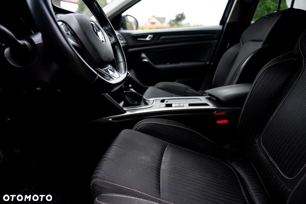 Renault Megane 1.2 Energy TCe Limited - 15