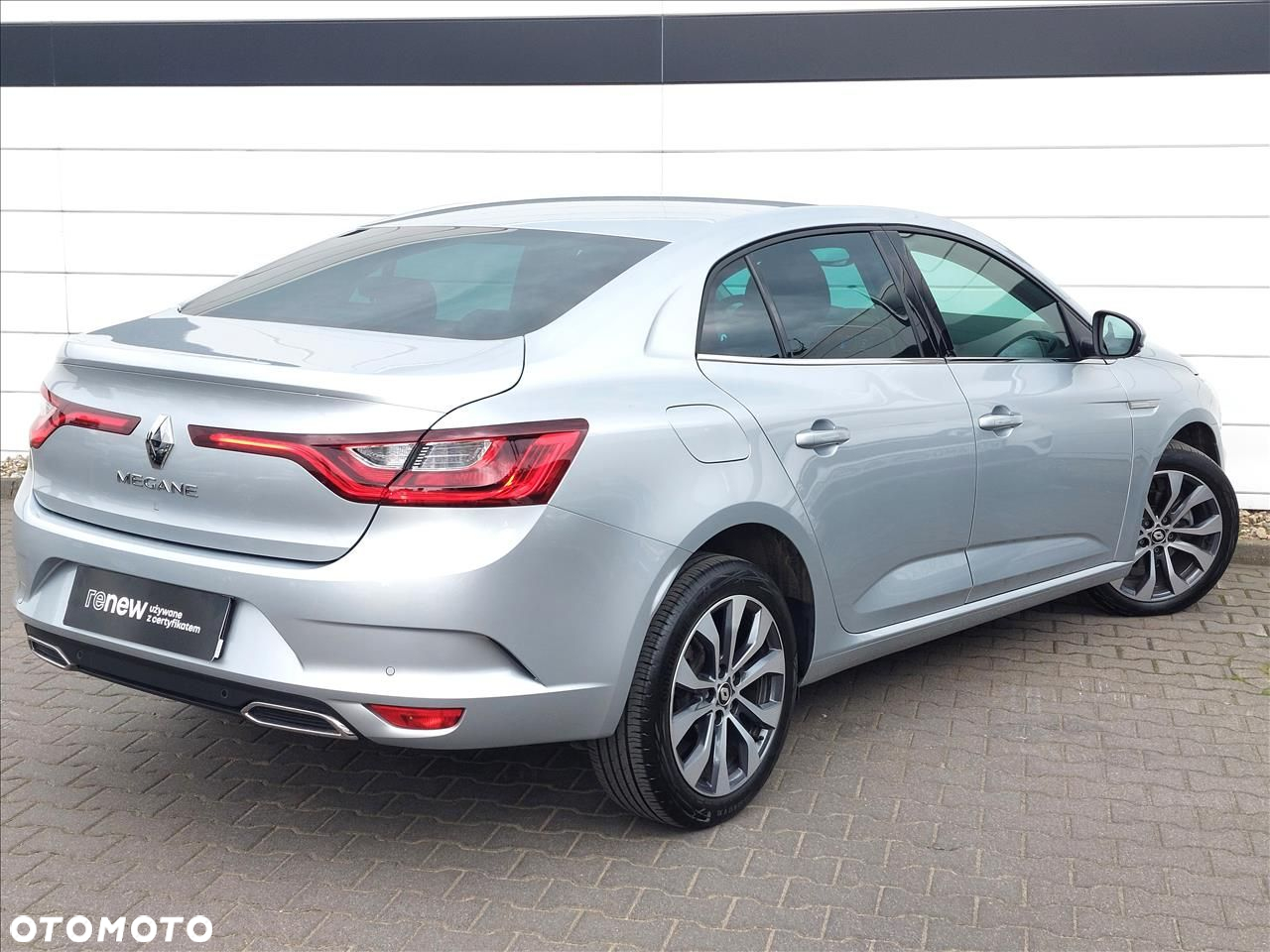 Renault Megane 1.3 TCe Intens EDC - 4