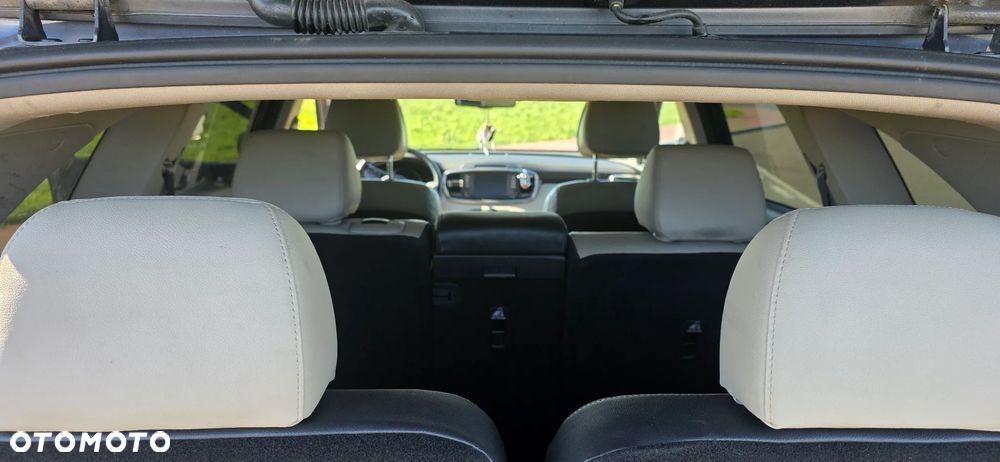 Kia Sorento - 7