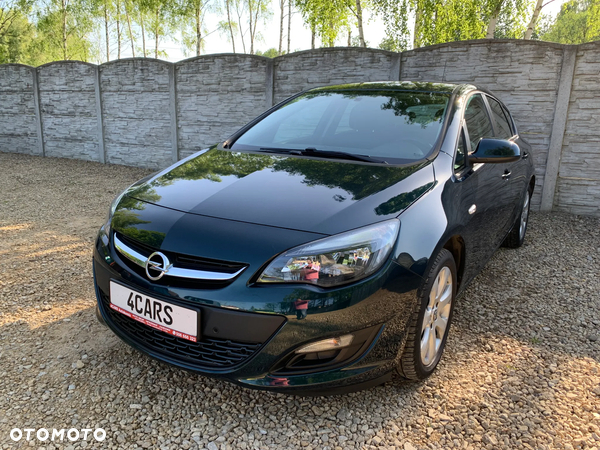 Opel Astra 1.4 Turbo Cosmo