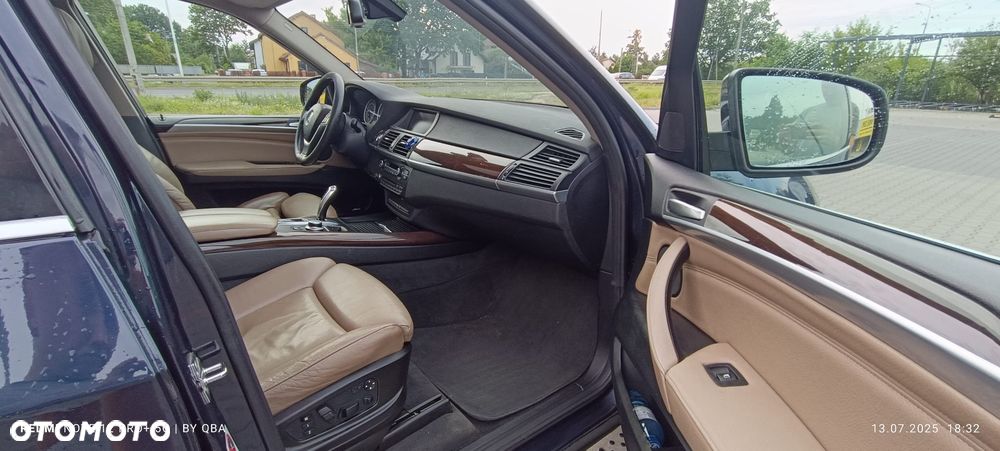 BMW X5 3.0sd xDrive - 12