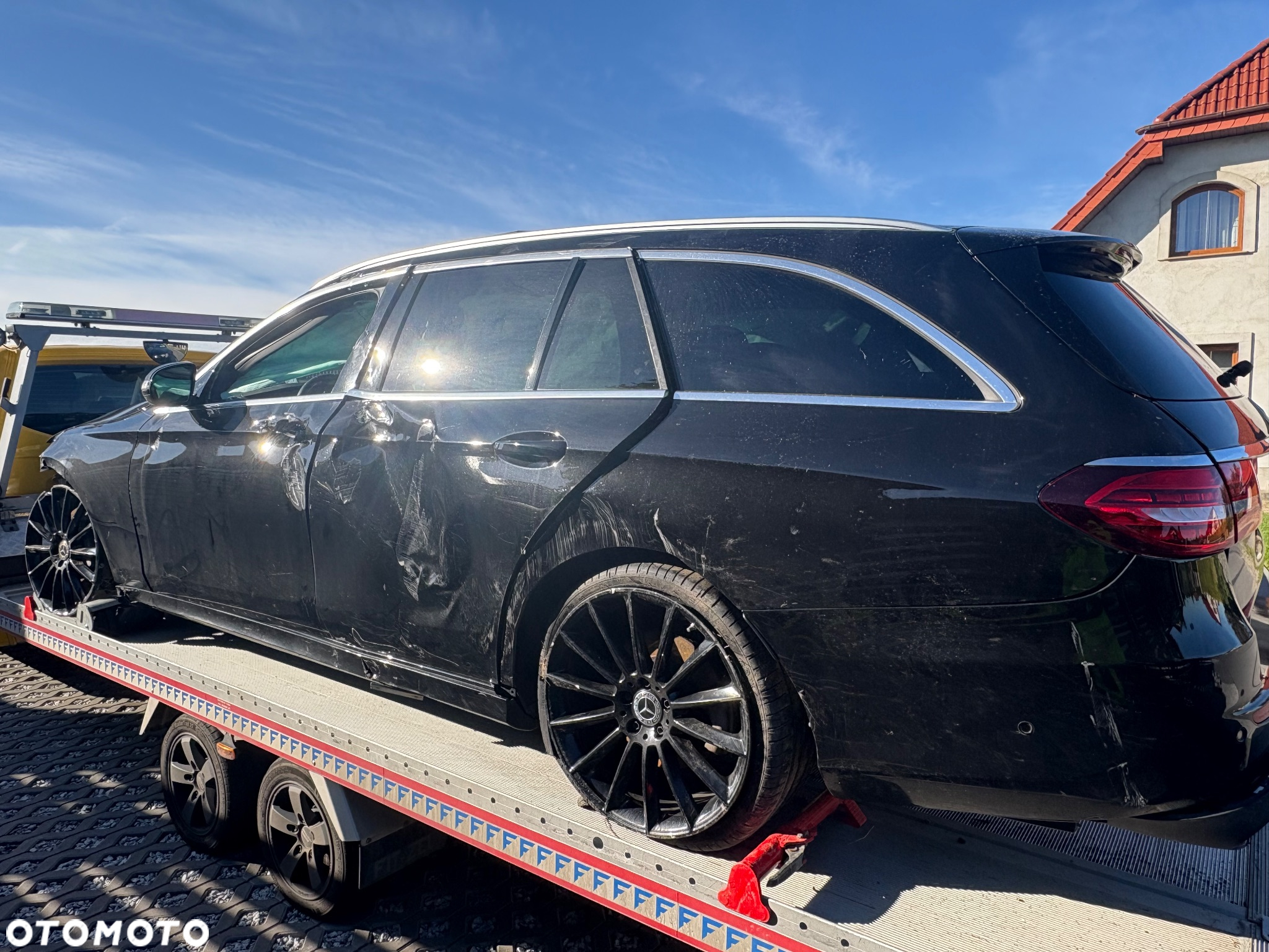 Mercedes-Benz Klasa E 400 d 4Matic T 9G-TRONIC Avantgarde - 6