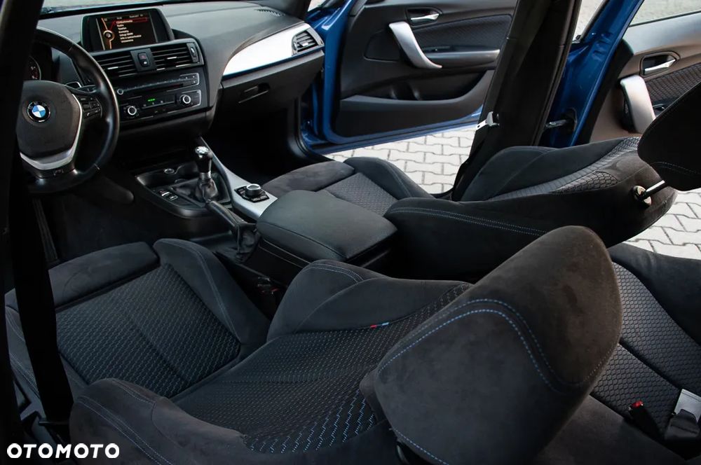 BMW Seria 1 - 25