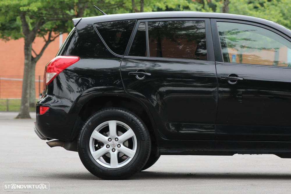 Toyota RAV4 2.2 D-4D Cross Sport NAVI - 7