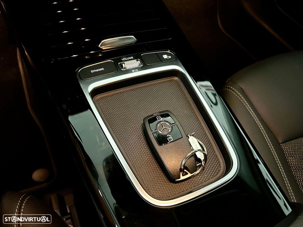 Mercedes-Benz A 250 e - 23