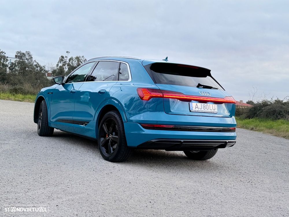 Audi e-tron 55 quattro S line - 4