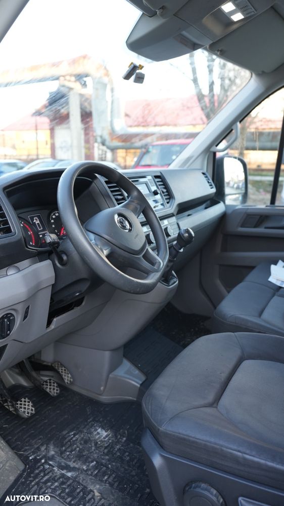 Volkswagen Crafter 3.5 CD Bena L4 4M 103kW - 16