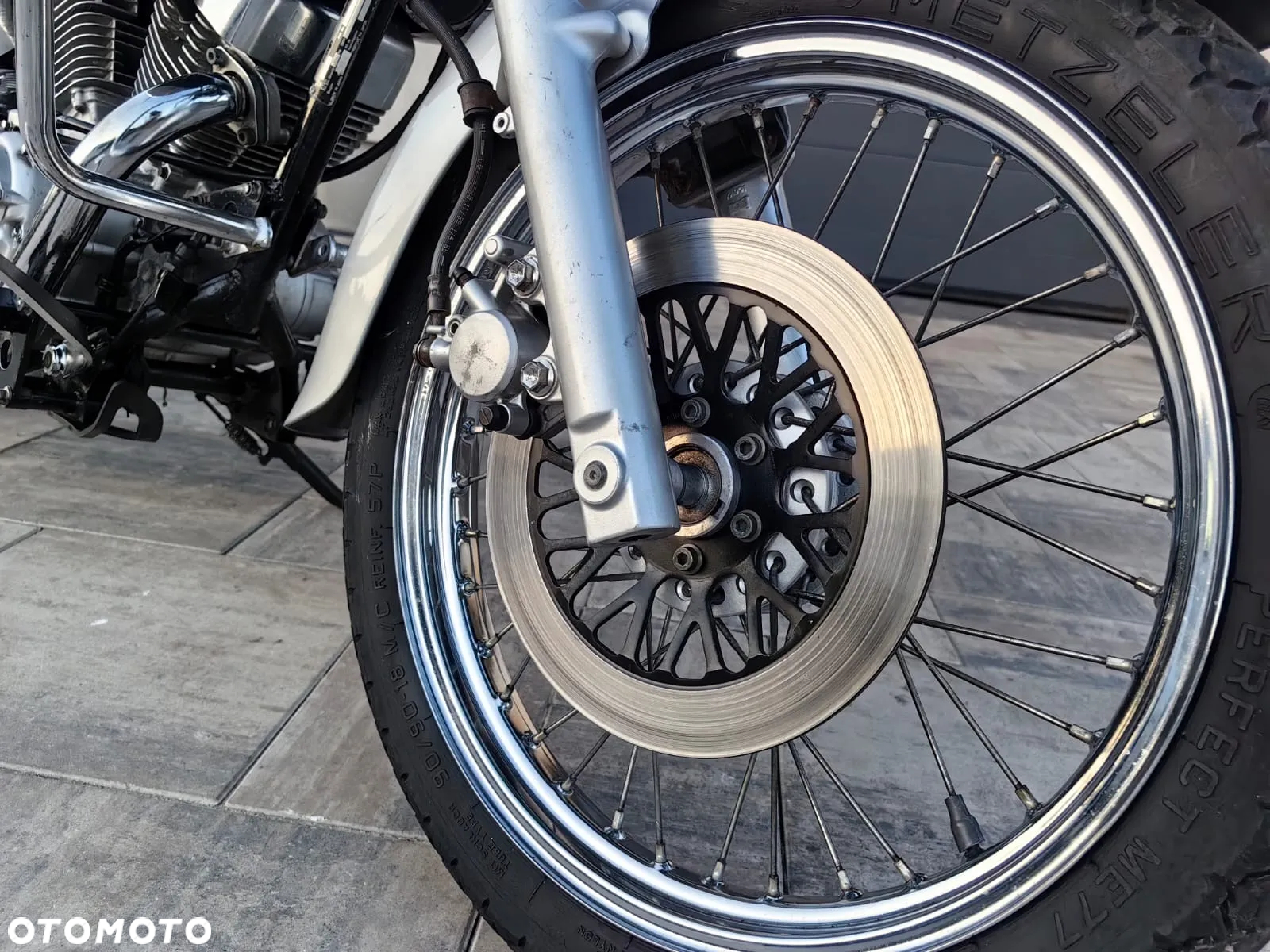 Suzuki Intruder - 22