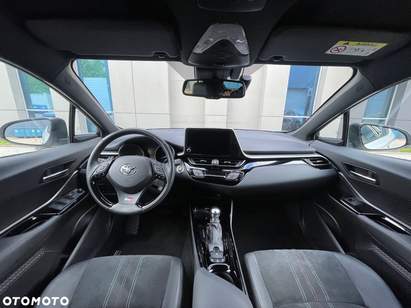 Toyota C-HR - 13
