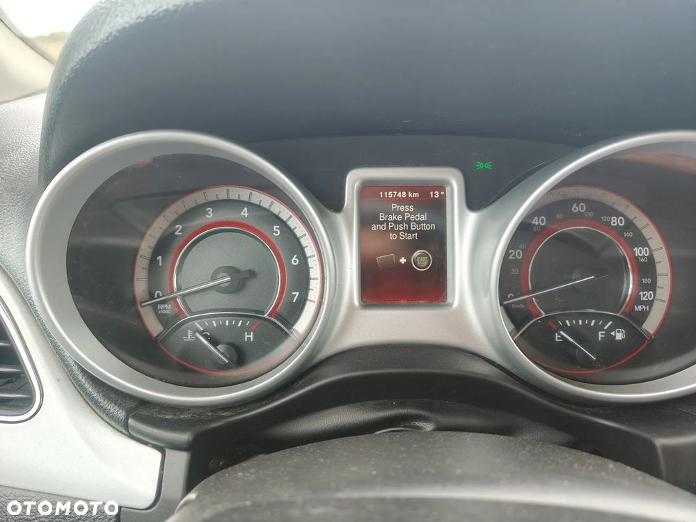 Dodge Journey - 10