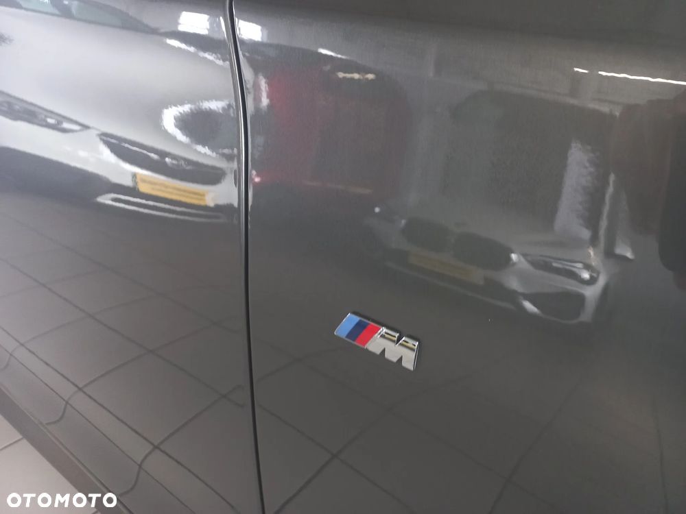 BMW Seria 7 750i xDrive - 8