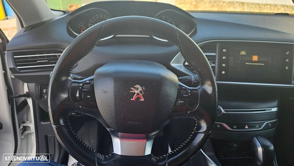 Peugeot 308 SW - 8