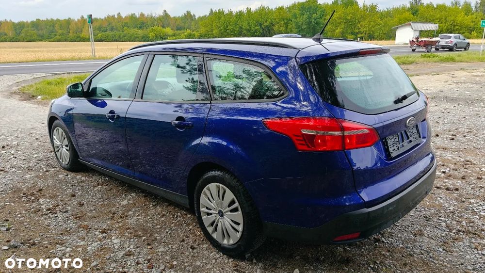 Ford Focus Turnier 1.5 TDCi DPF Start-Stopp-System COOL&CONNECT - 5