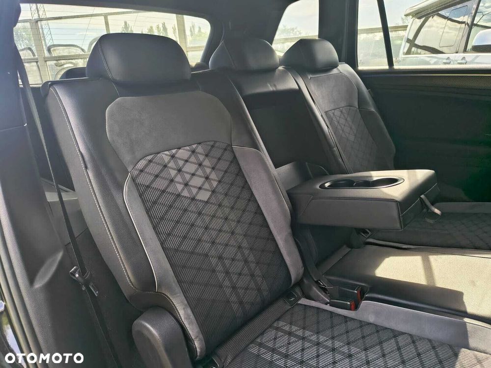 Volkswagen Tiguan Allspace 2.0 TDI 4Mot R-Line DSG 7os - 20