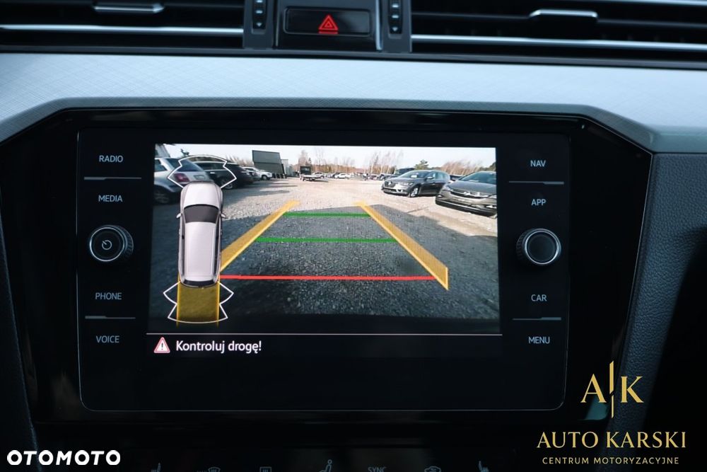 Volkswagen Passat Variant - 28