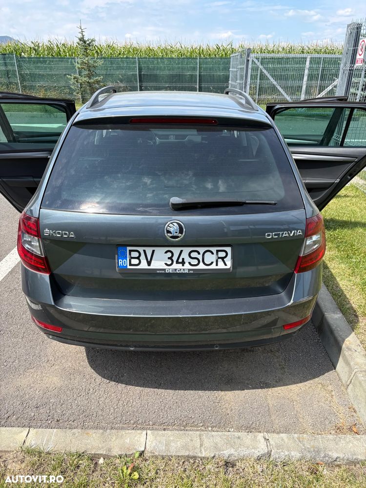 Skoda Octavia 2.0 TDI Style - 4